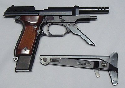 Beretta ful auto pistol model 93R berettacollection.com RH
